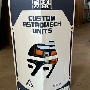 Droid Depot. Custom Astromech units